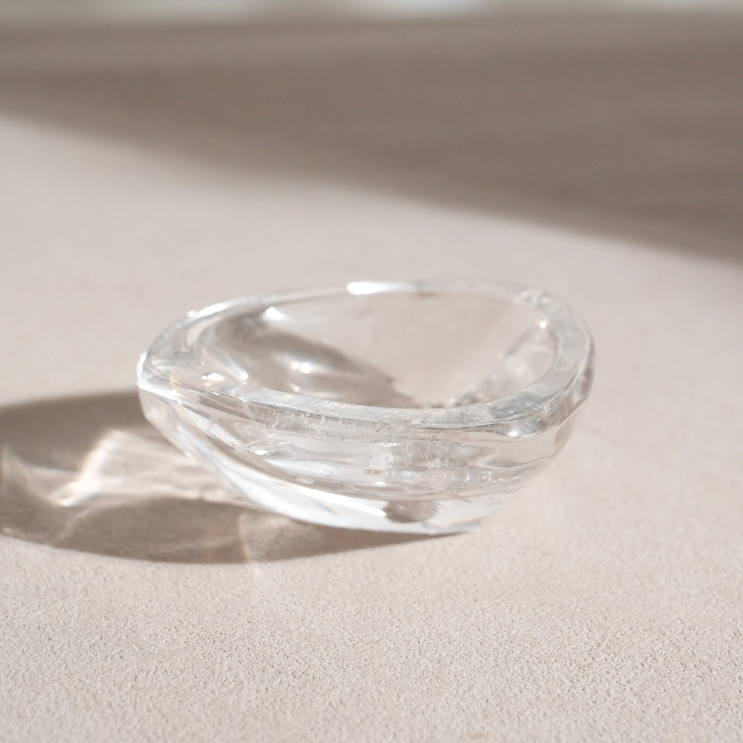 Clear quartz bowl