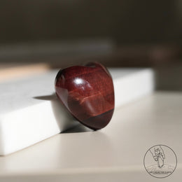 紅虎眼石心
