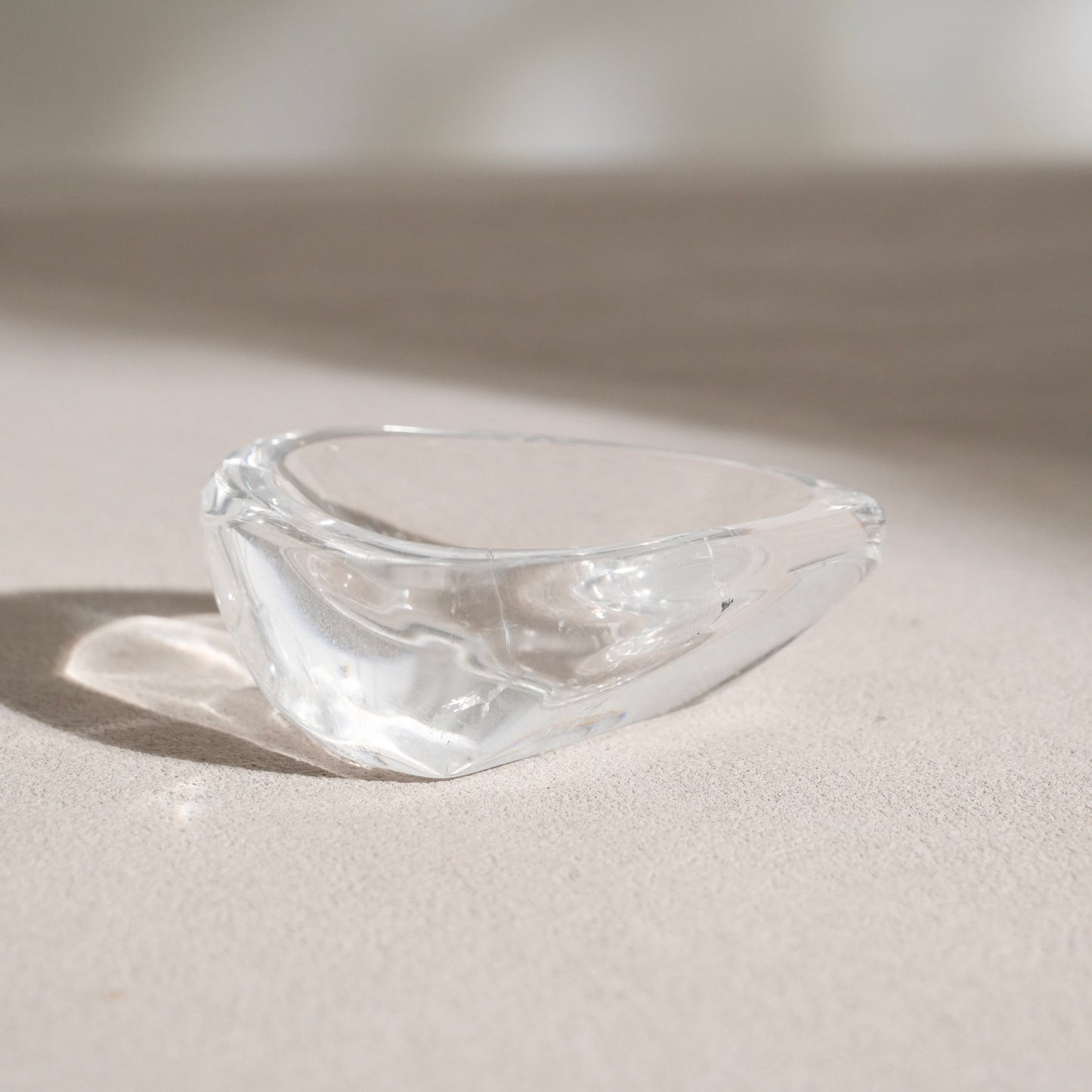 Clear quartz bowl