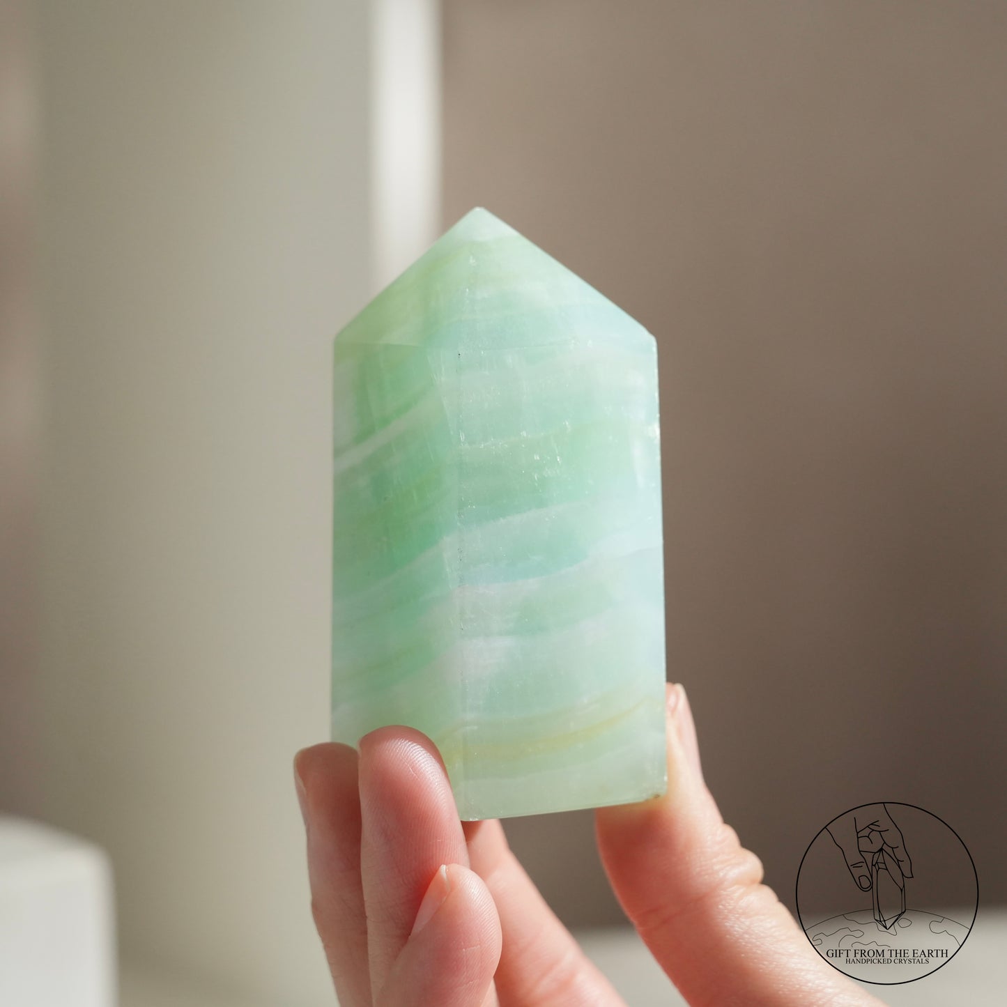 開心果方解石柱