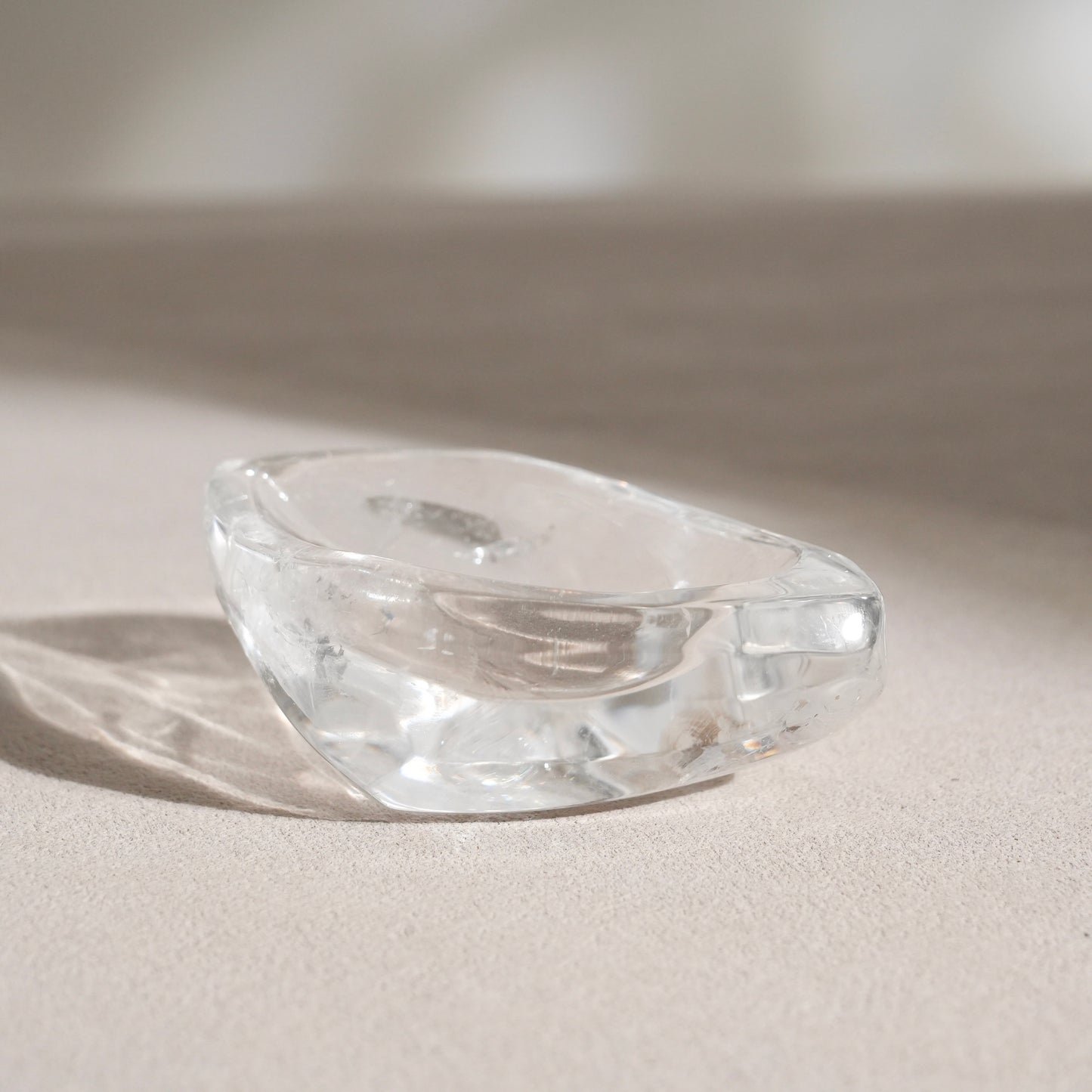 Clear quartz bowl
