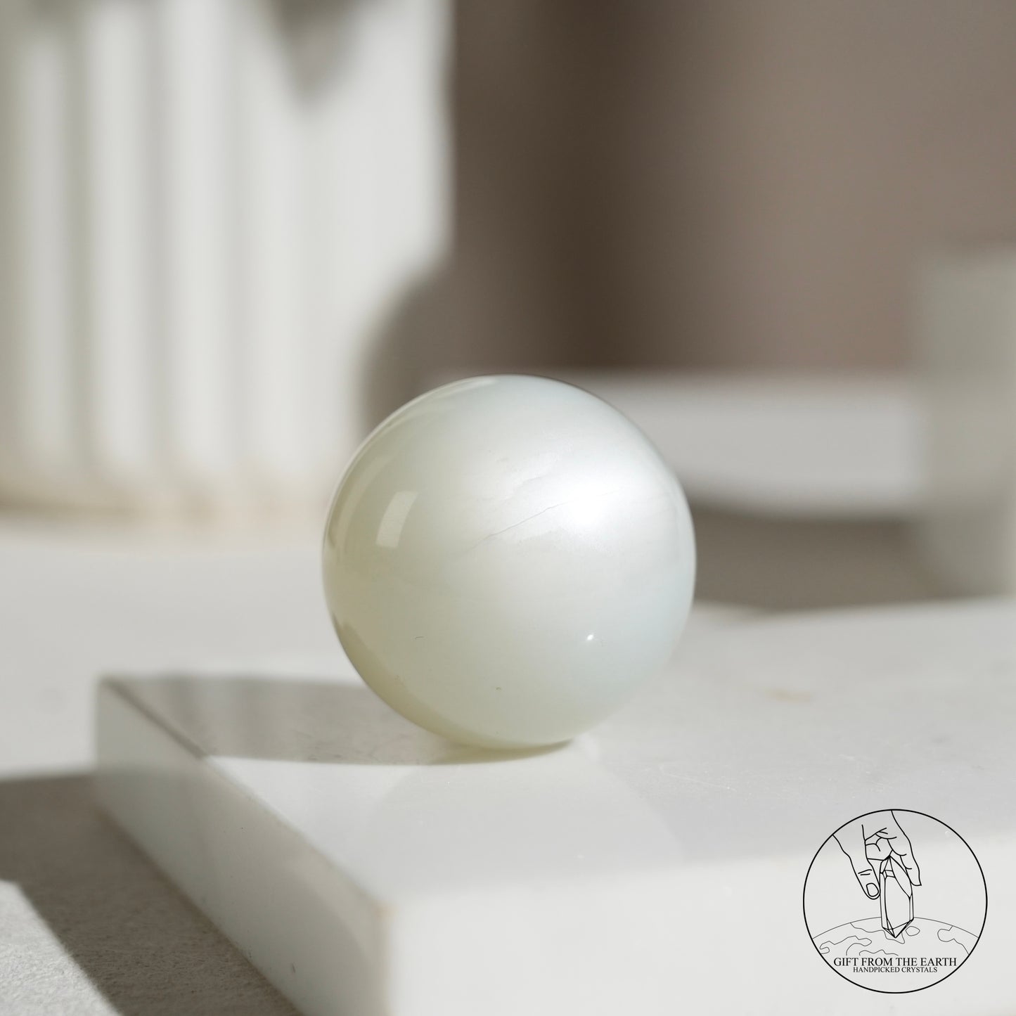 坦桑尼亞綠月光石球