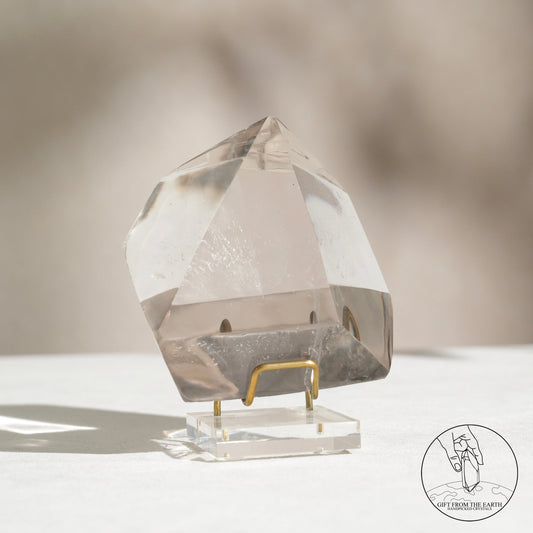 Clear quartz freeform