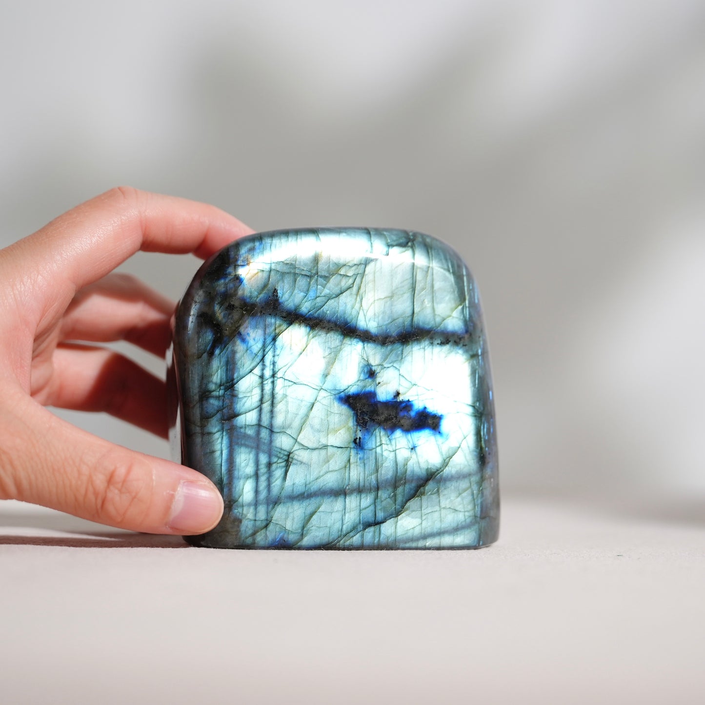 Blue flash labradorite
