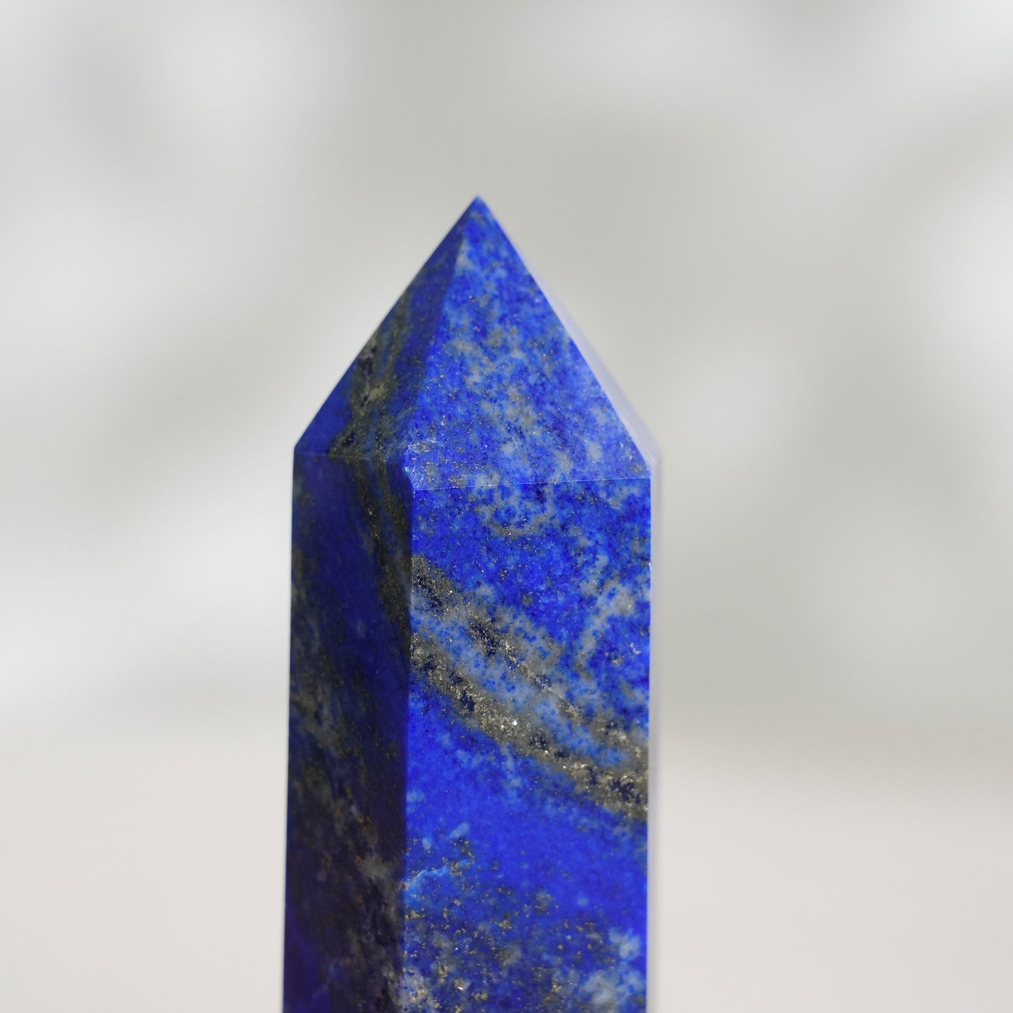 青金石柱