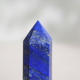 青金石柱