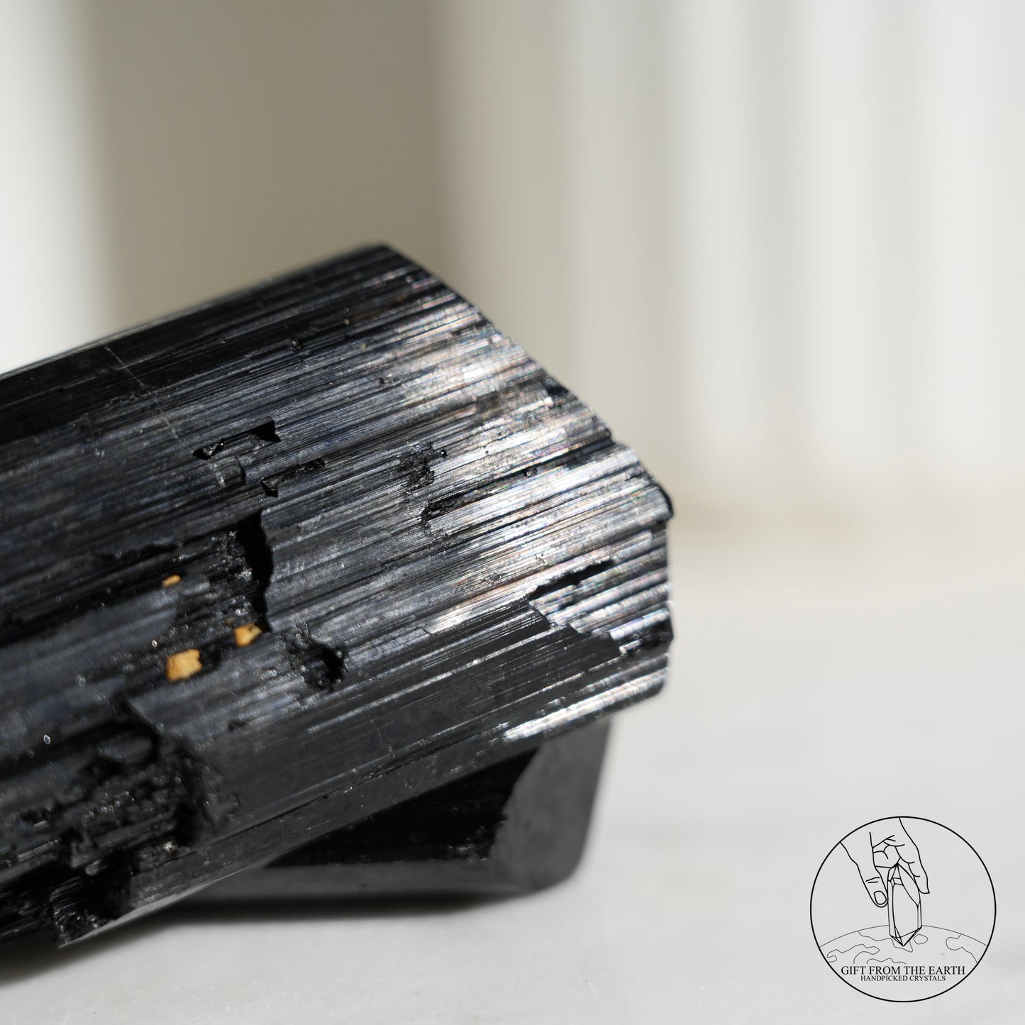 莫桑比克亮面黑碧璽原石