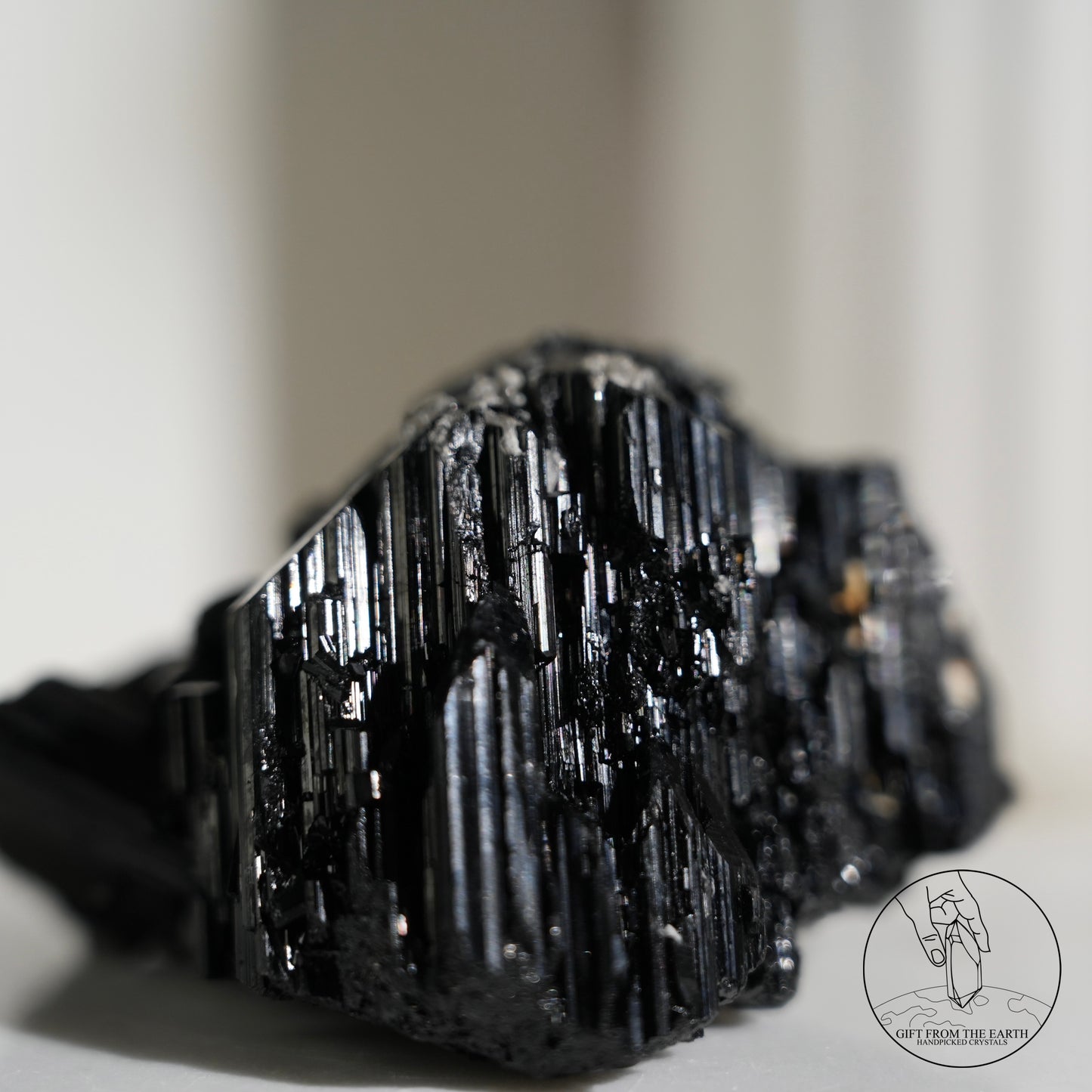 莫桑比克亮面黑碧璽原石