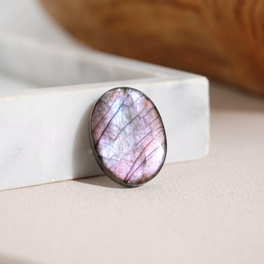 Double-sided flash purple-yellow labradorite