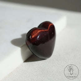 紅虎眼石心