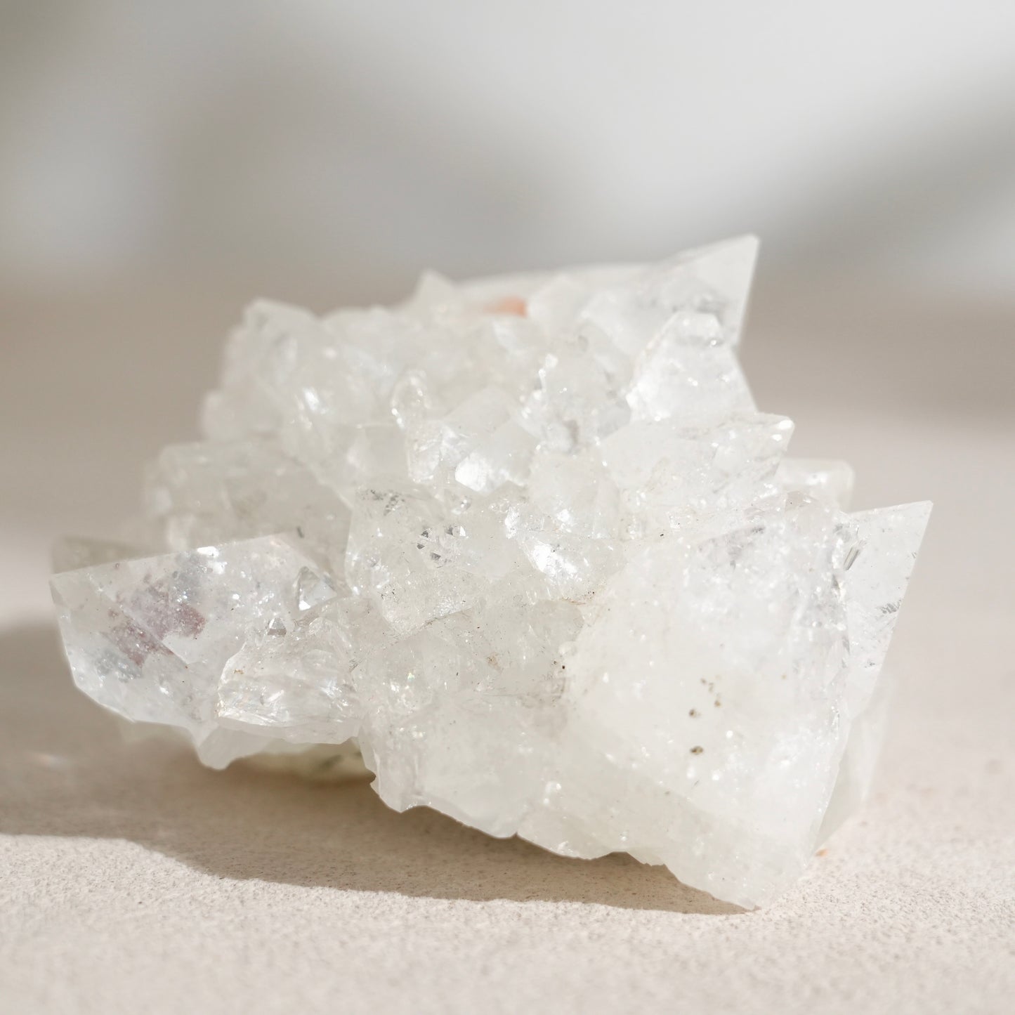 Diamond apophyllite