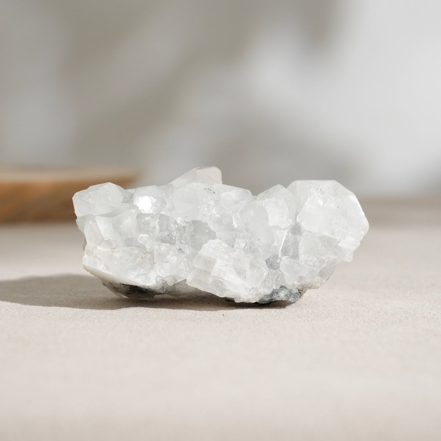 Diamond apophyllite