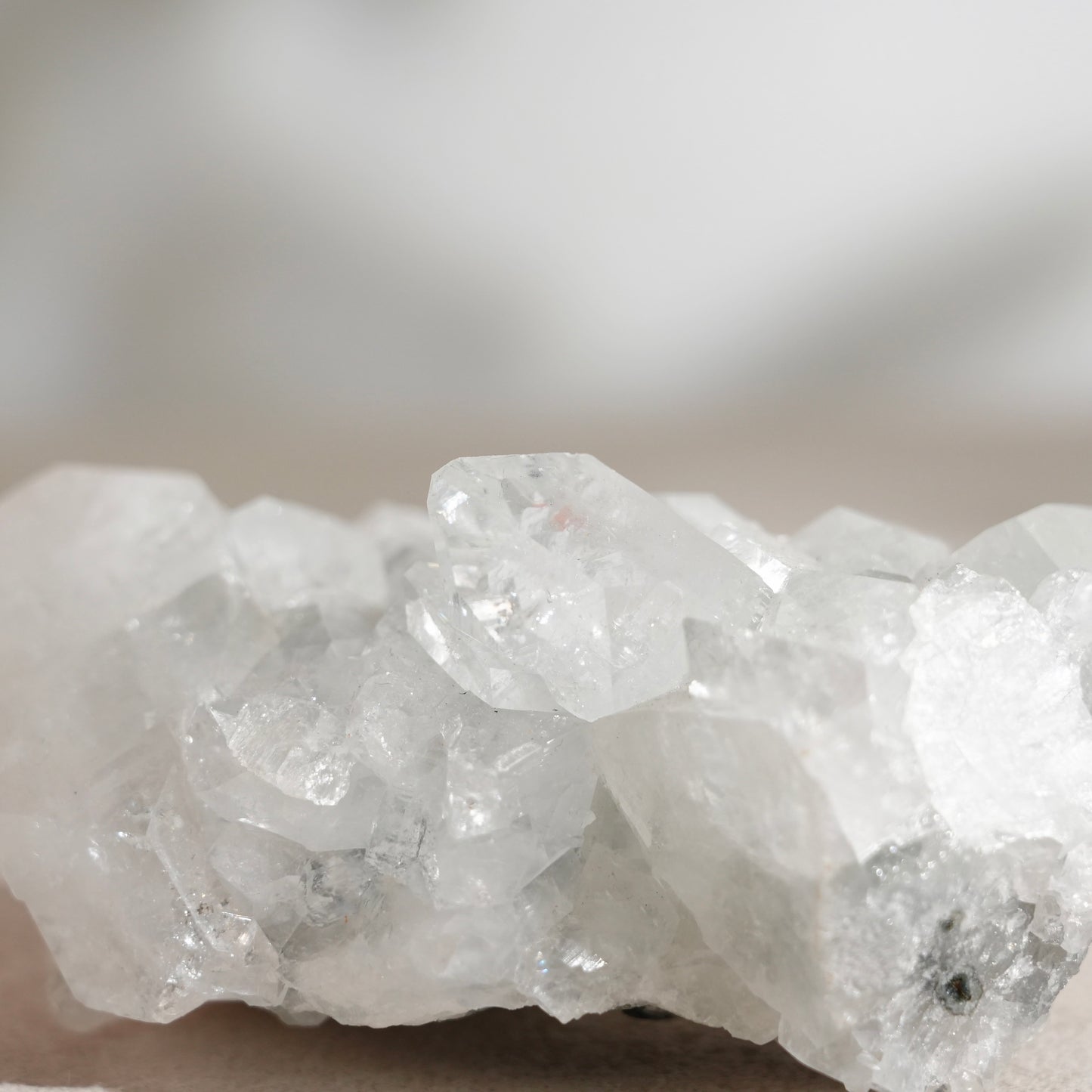 Diamond apophyllite