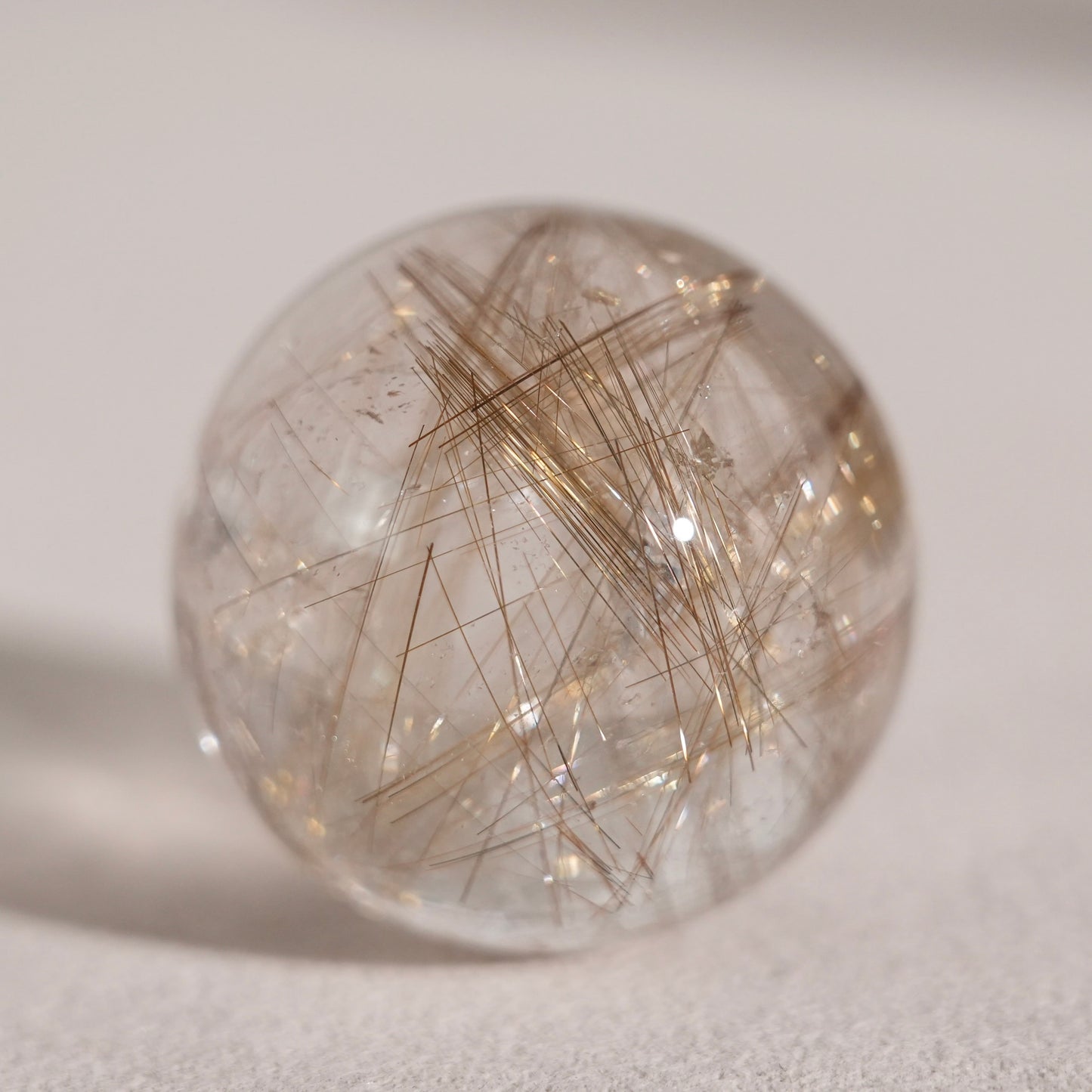 金髮晶球