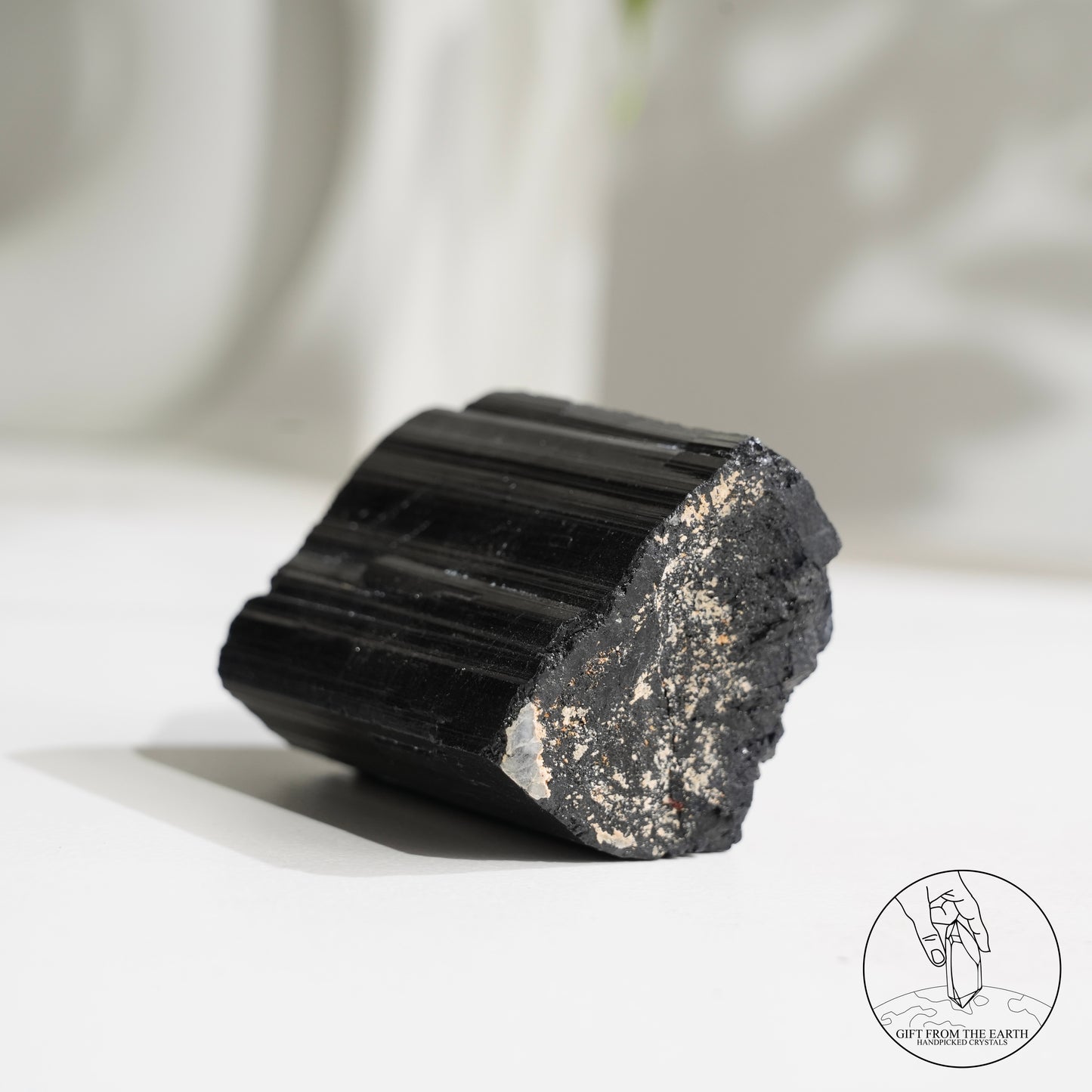 莫桑比克亮面黑碧璽原石