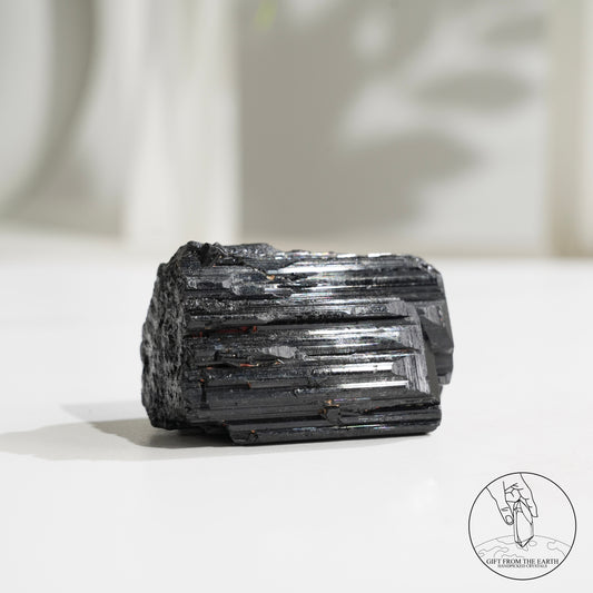Mozambique lustrous black tourmaline 