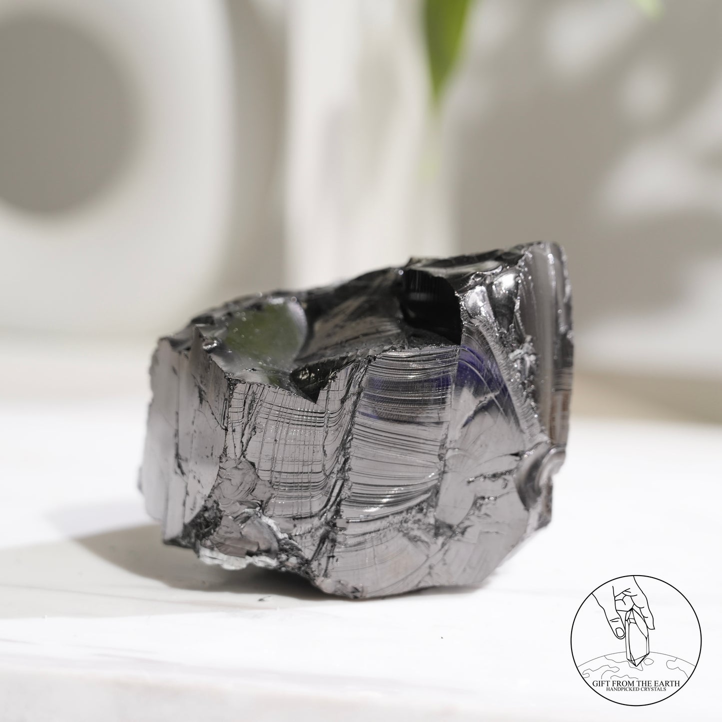 Colombian carbon-included quartz 