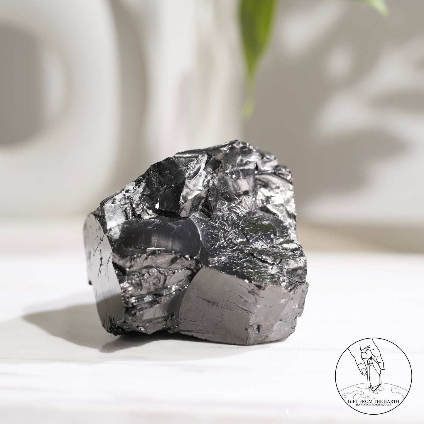 Colombian carbon-included quartz 