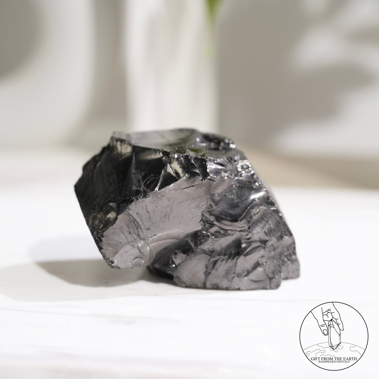 Colombian carbon-included quartz 