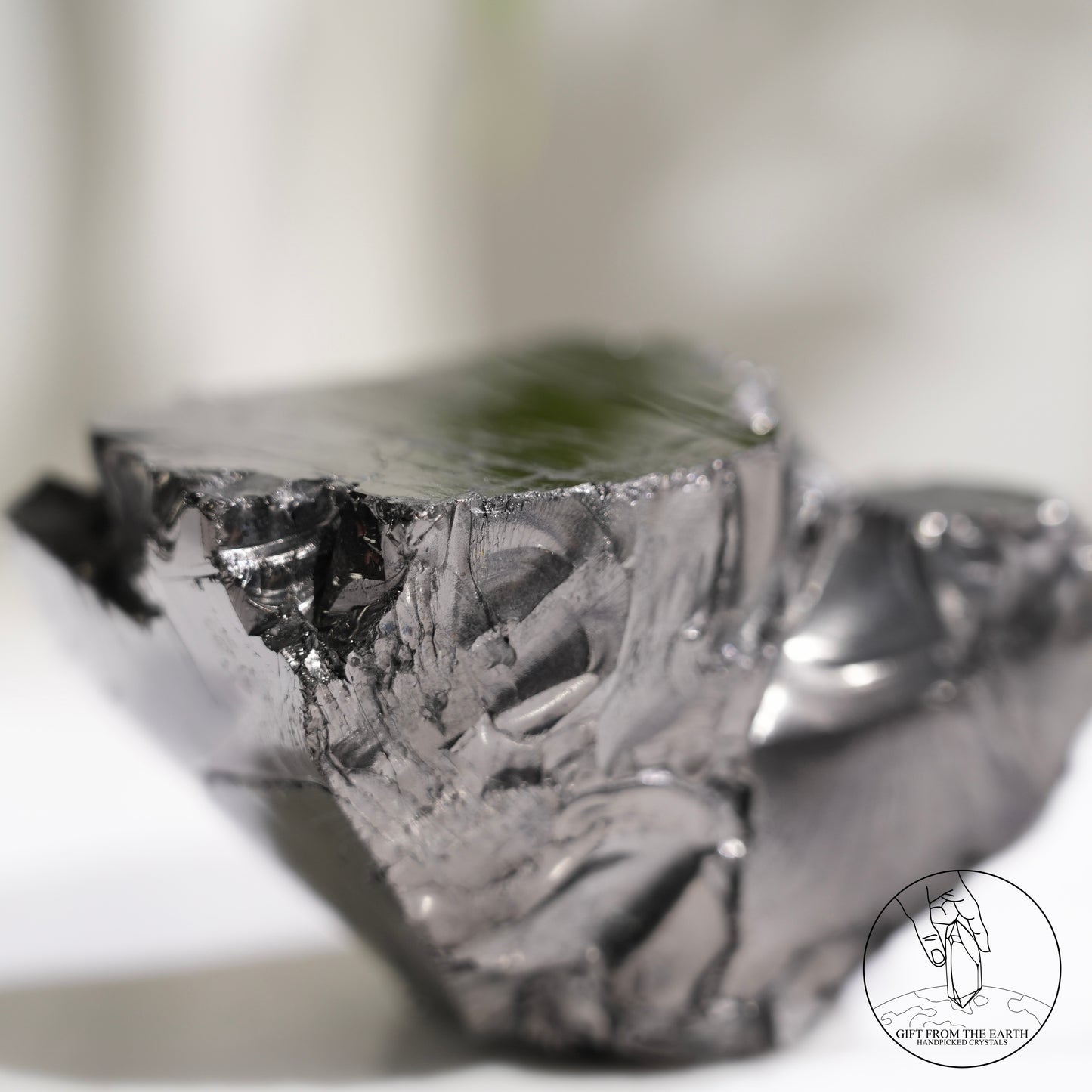 Colombian carbon-included quartz 