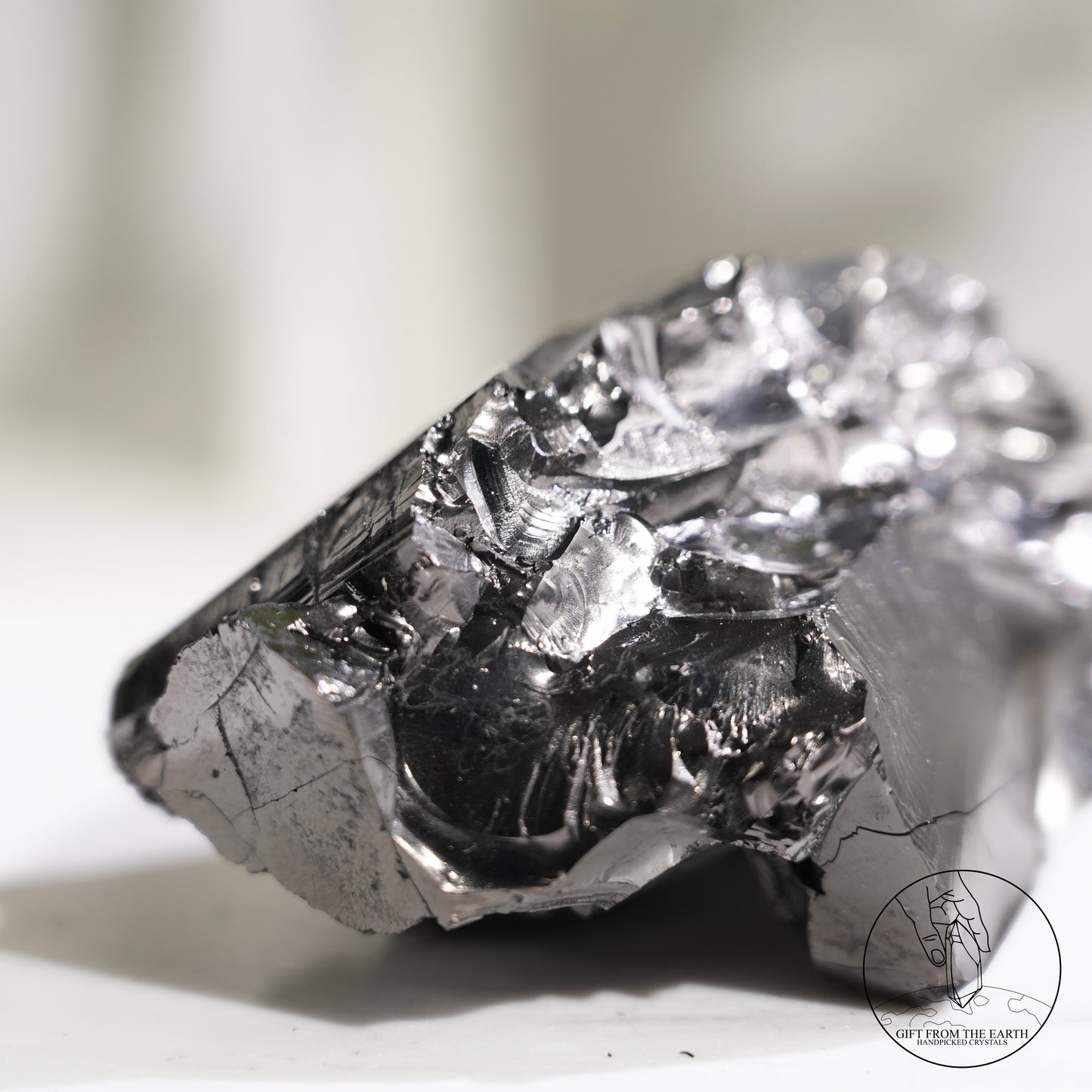 Colombian carbon-included quartz 