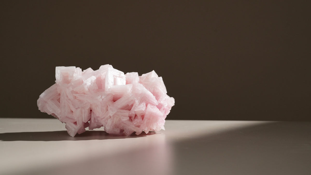 美國加州粉紅鹽晶 PINK HALITE