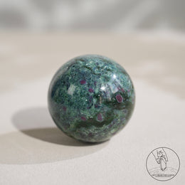 紅綠寶藍晶共生球