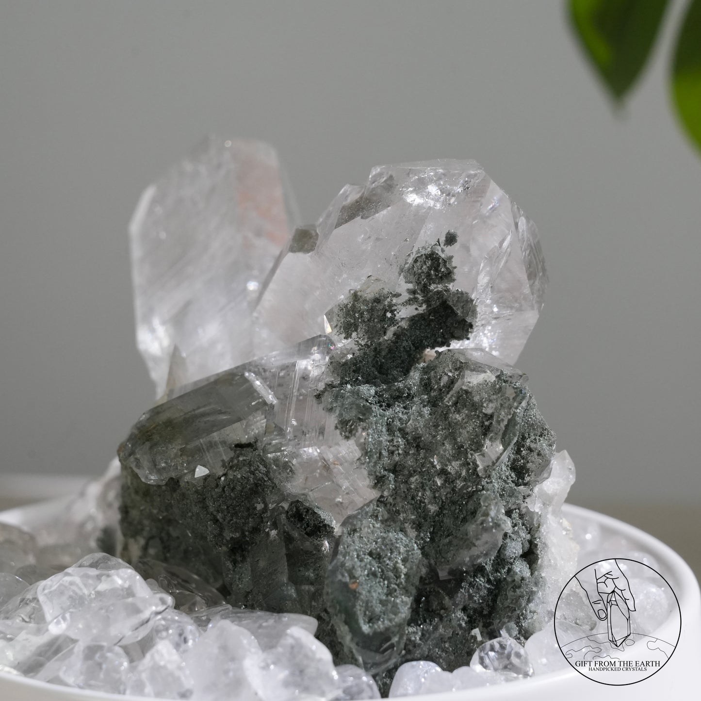 喜馬拉雅十字雙生白水晶簇綠幽靈金鈦晶共生