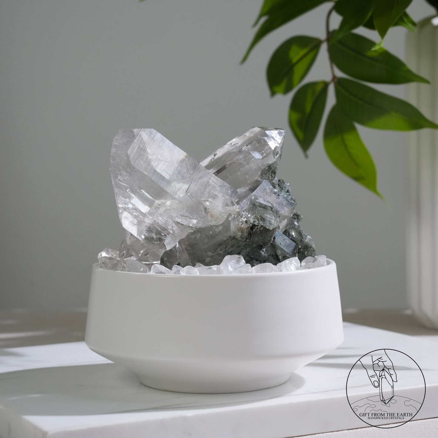 喜馬拉雅十字雙生白水晶簇綠幽靈金鈦晶共生