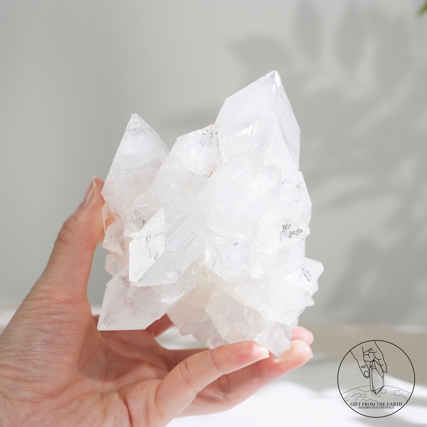 Diamond apophyllite stilbite