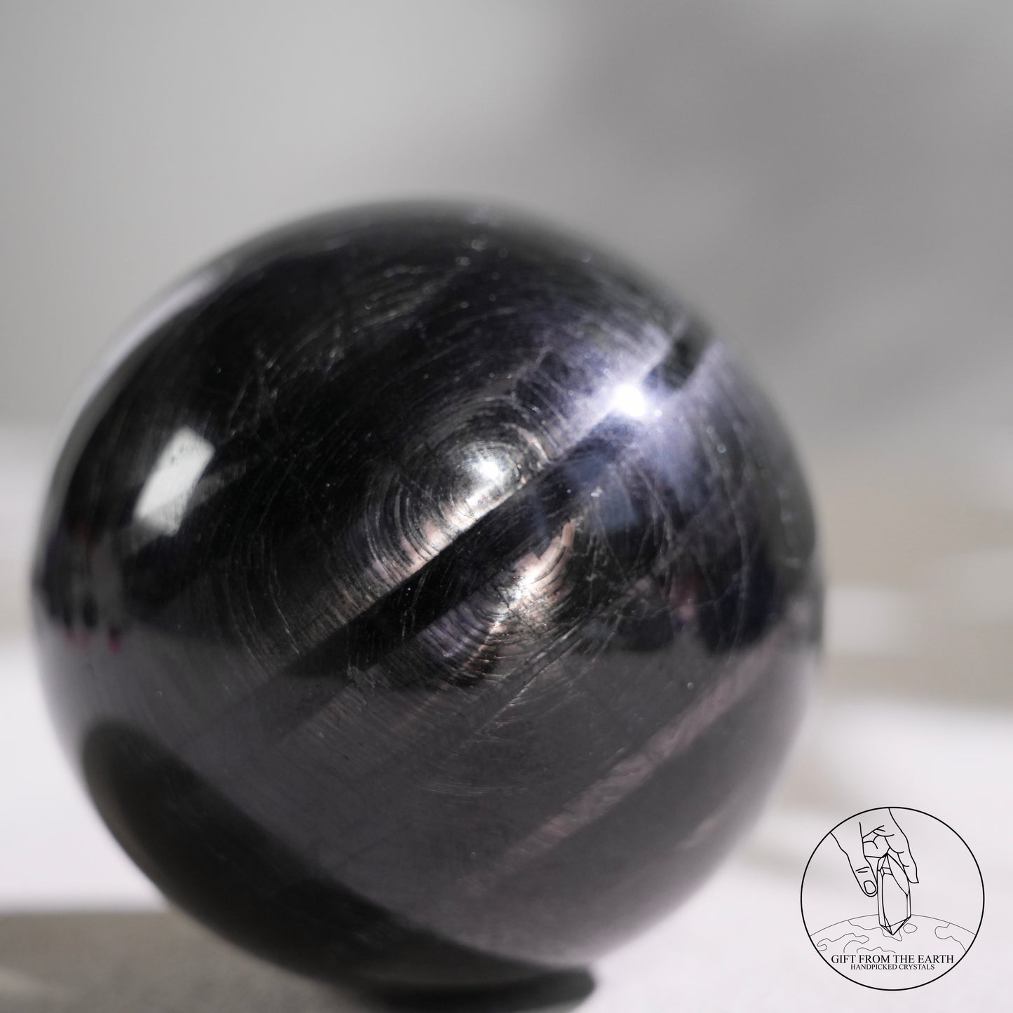 Sphene (Titanite) heart (Wealth Stone)