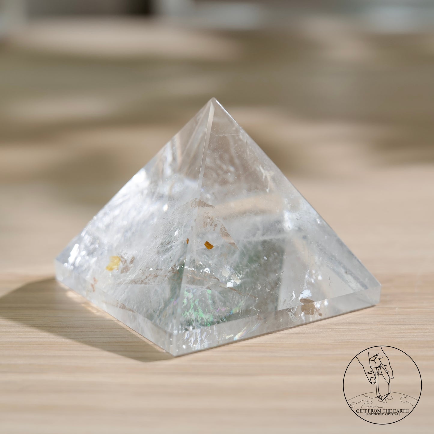 白水晶金字塔黃金療癒者共生