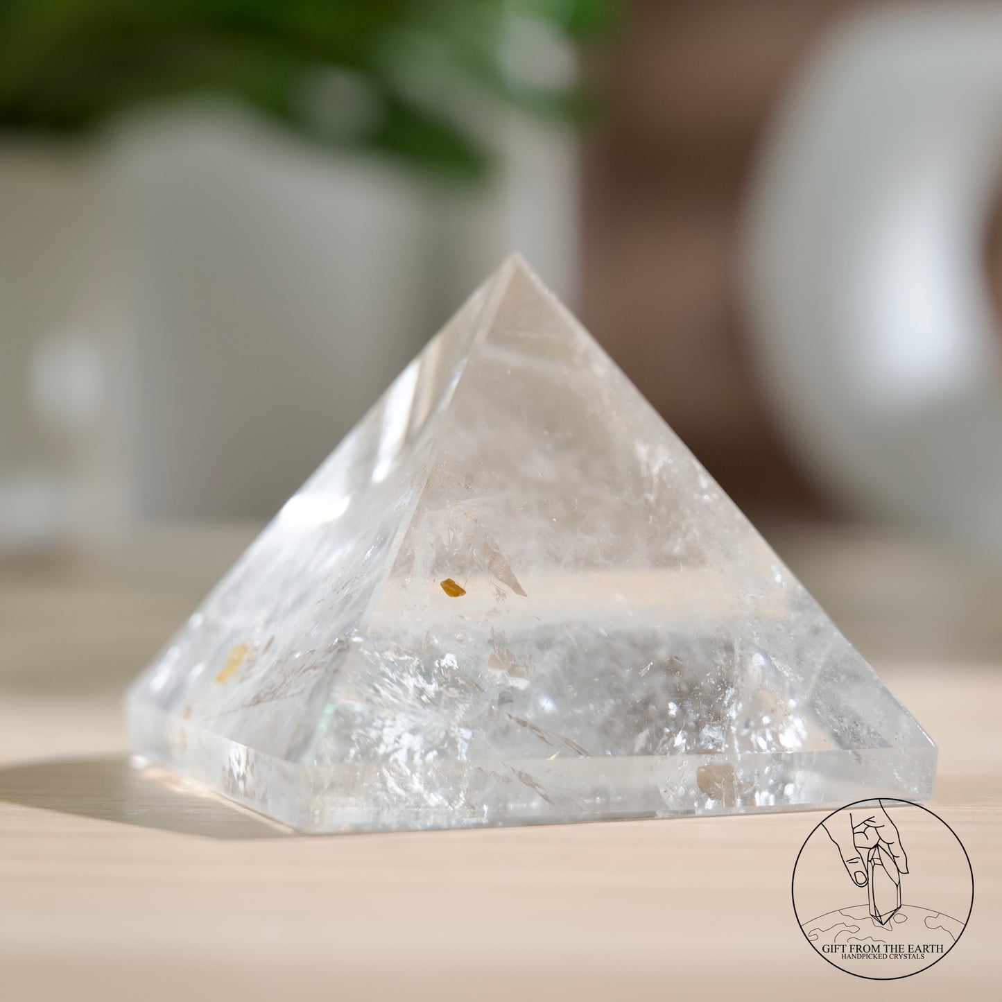 白水晶金字塔黃金療癒者共生