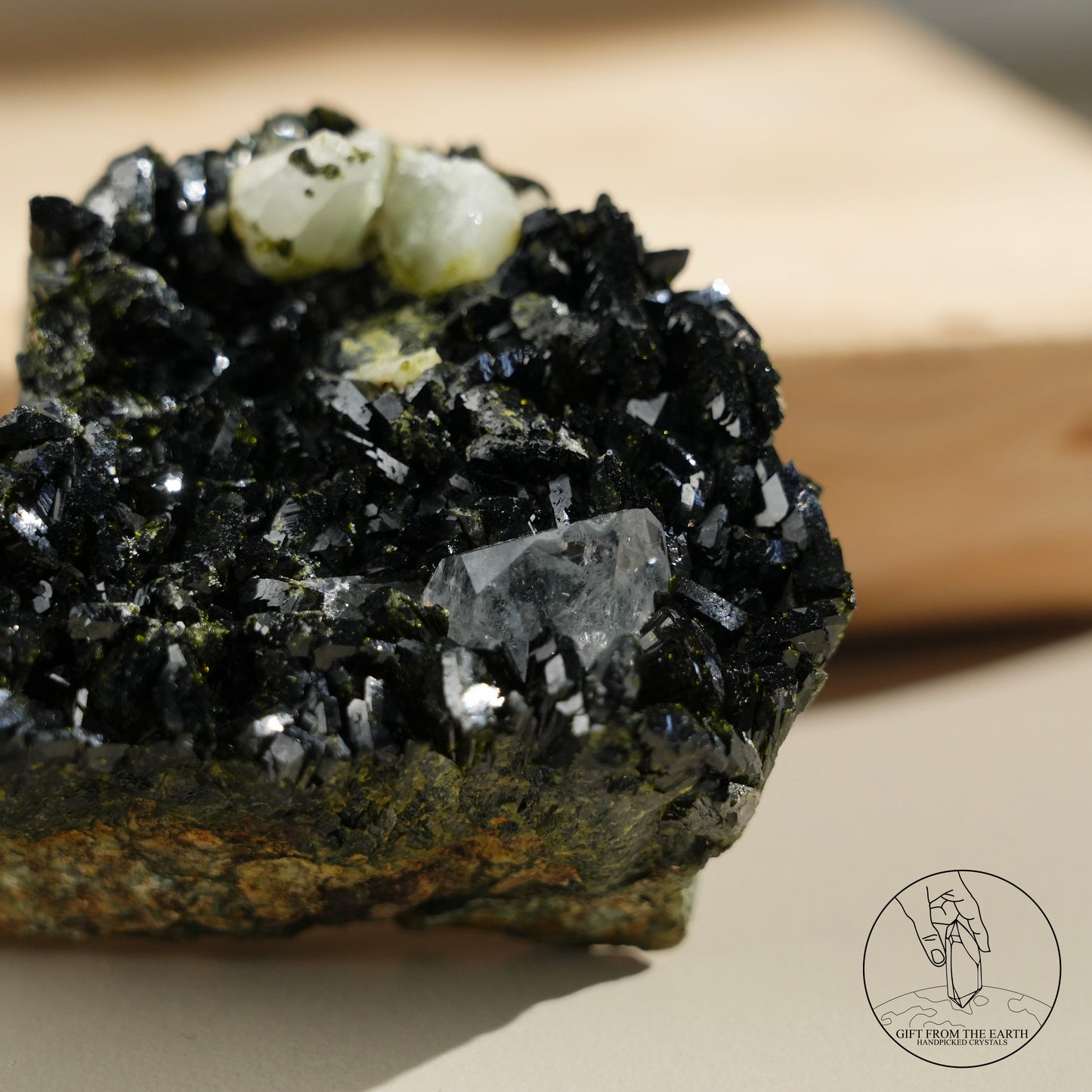 Turkish epidote in quartz