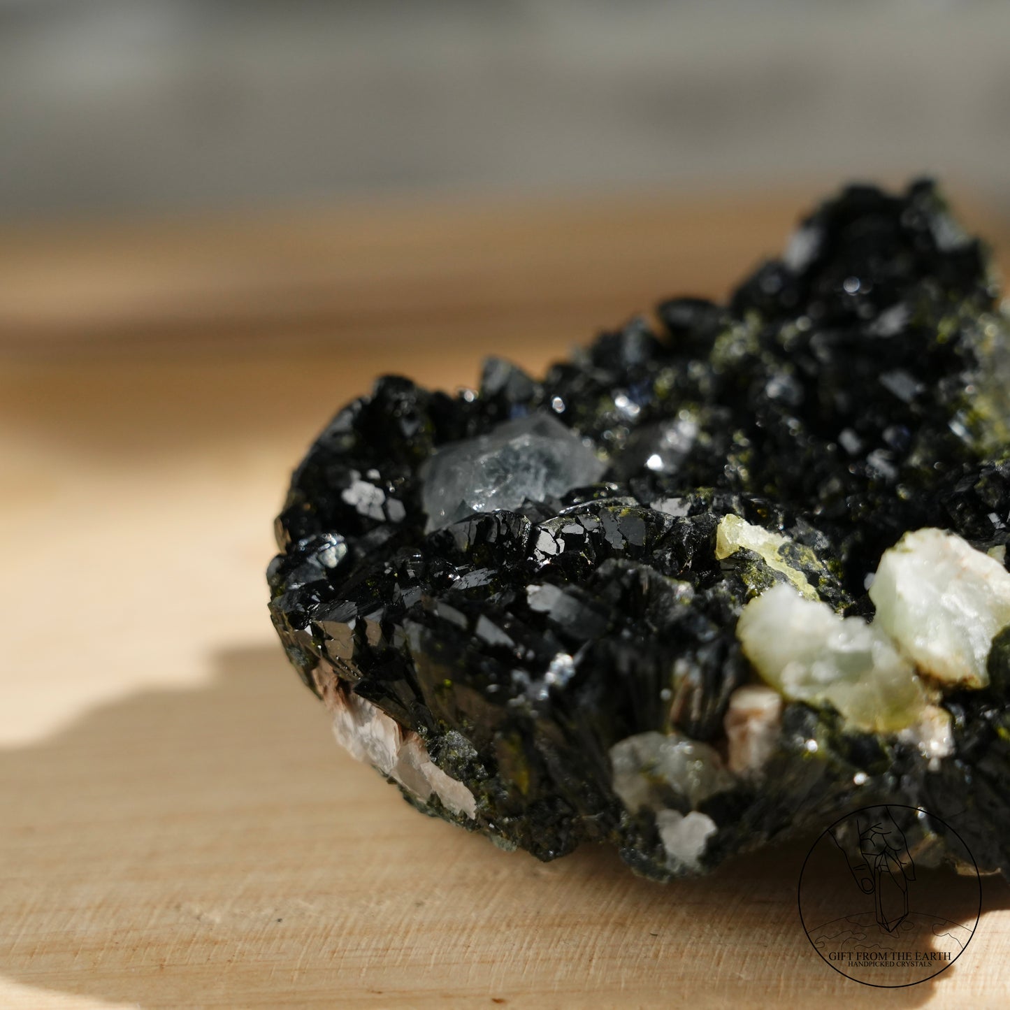 Turkish epidote in quartz