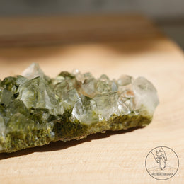 土耳其綠簾石白水晶共生