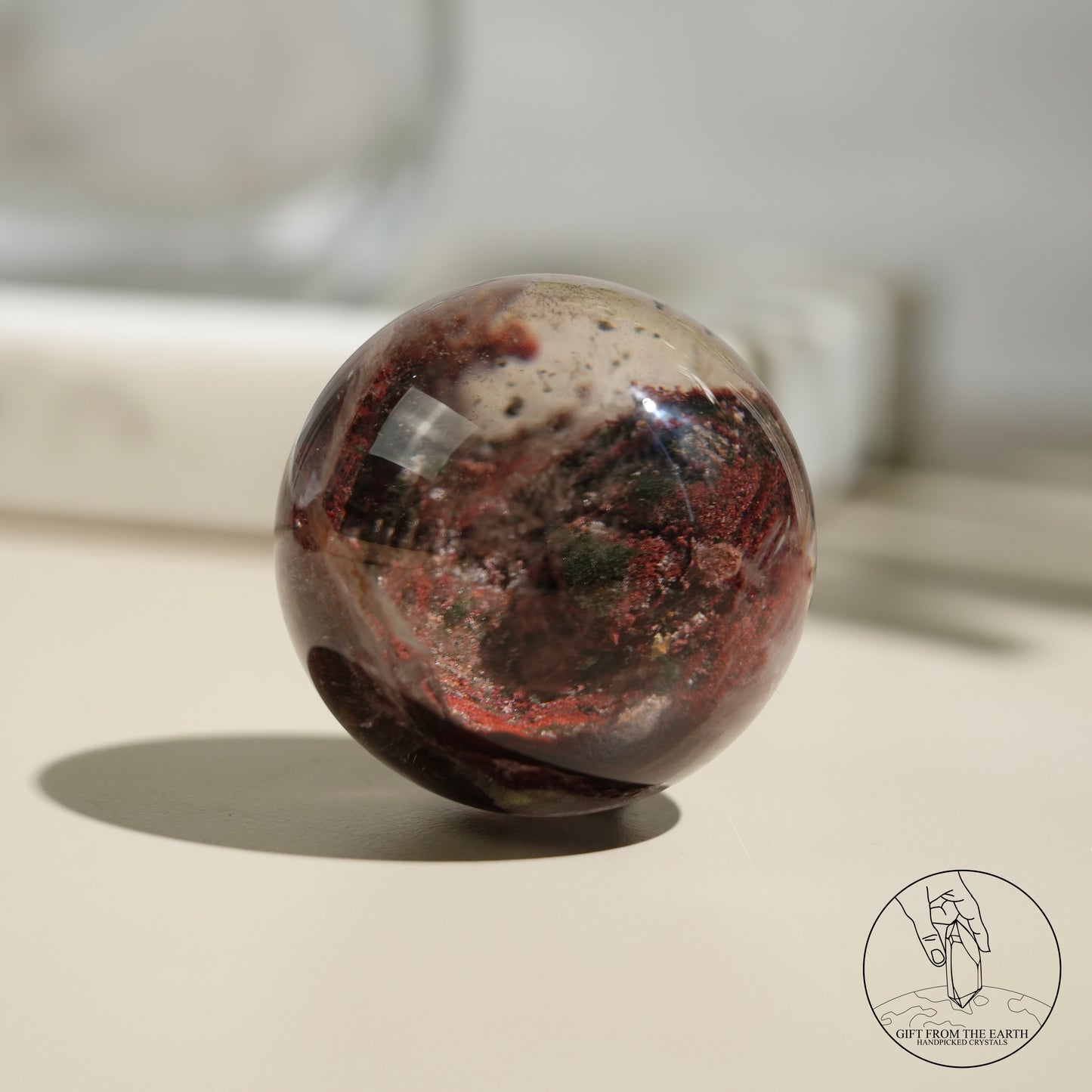 Red-green phantom sphere