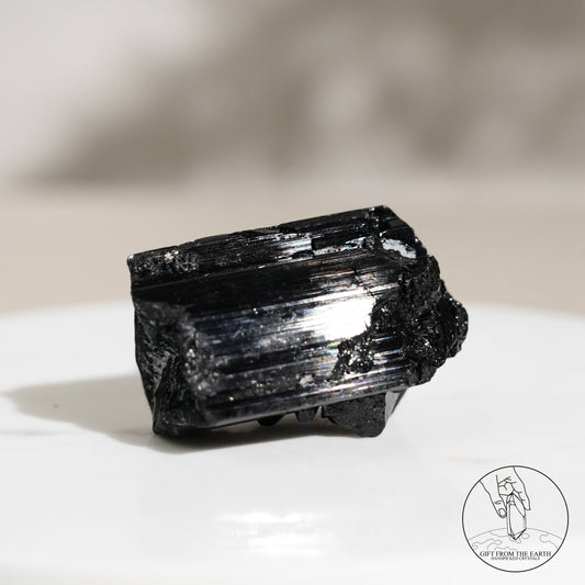 Mozambique lustrous black tourmaline 