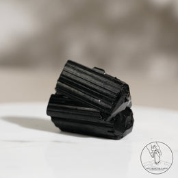 莫桑比克亮面黑碧璽原石