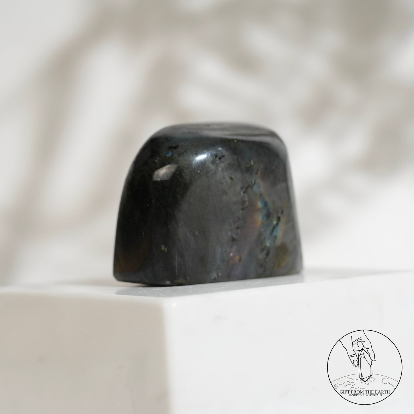 Double-sided flash purple-yellow labradorite