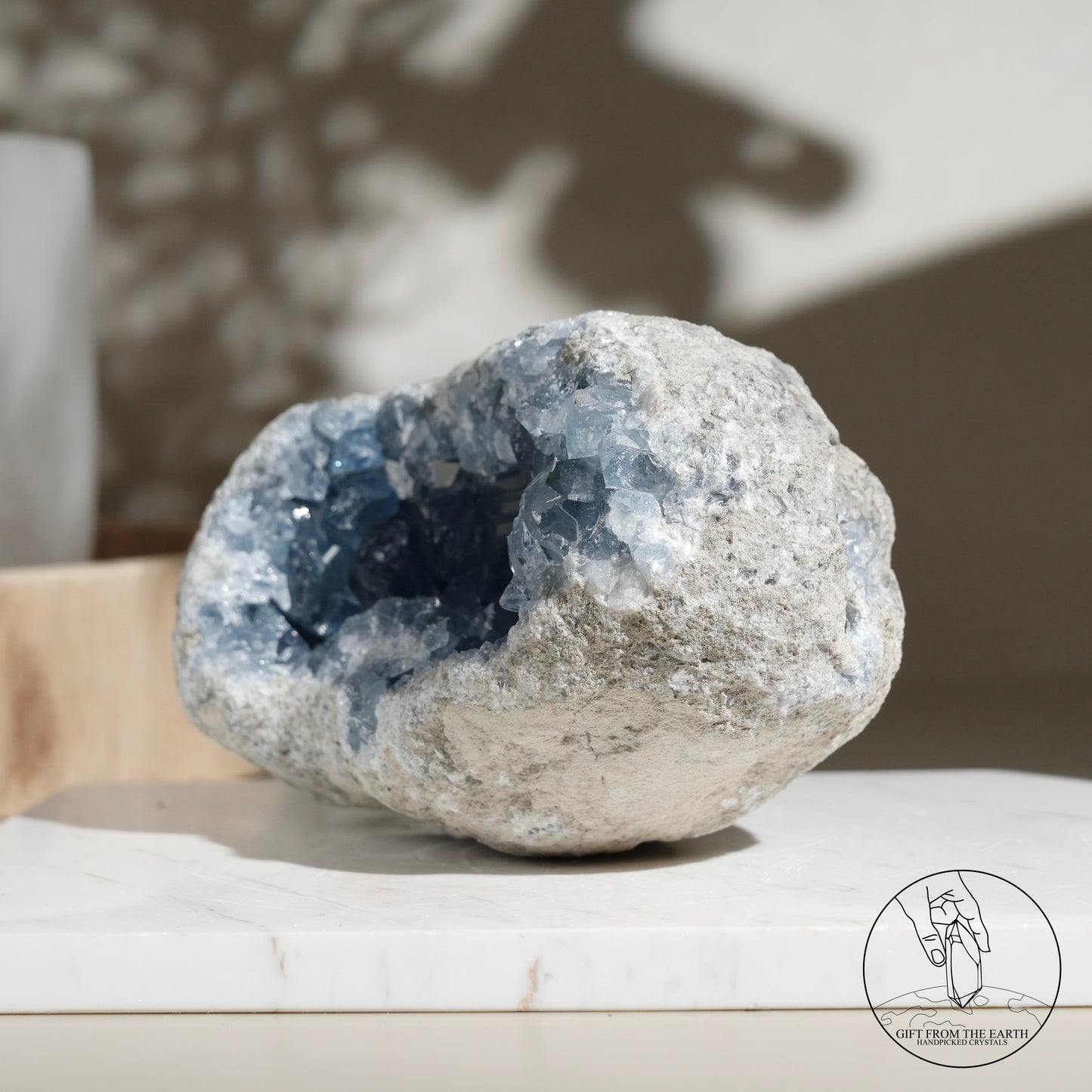 Egg-shaped celestite