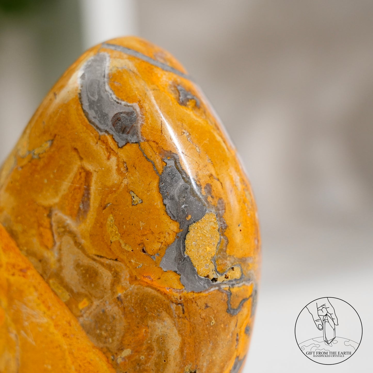 大黃蜂碧玉隨形