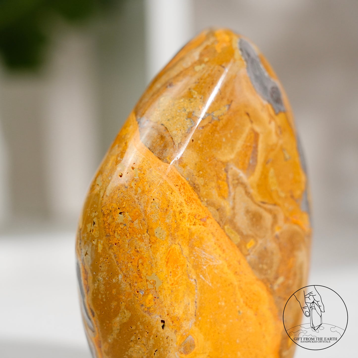 大黃蜂碧玉隨形