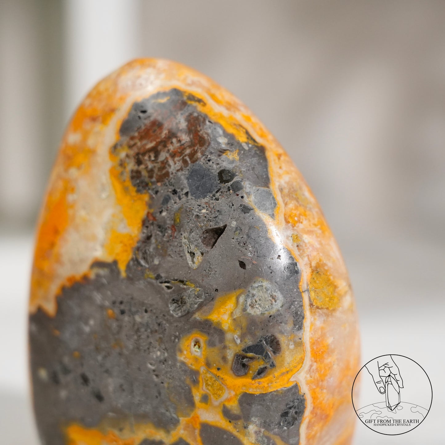 大黃蜂碧玉隨形