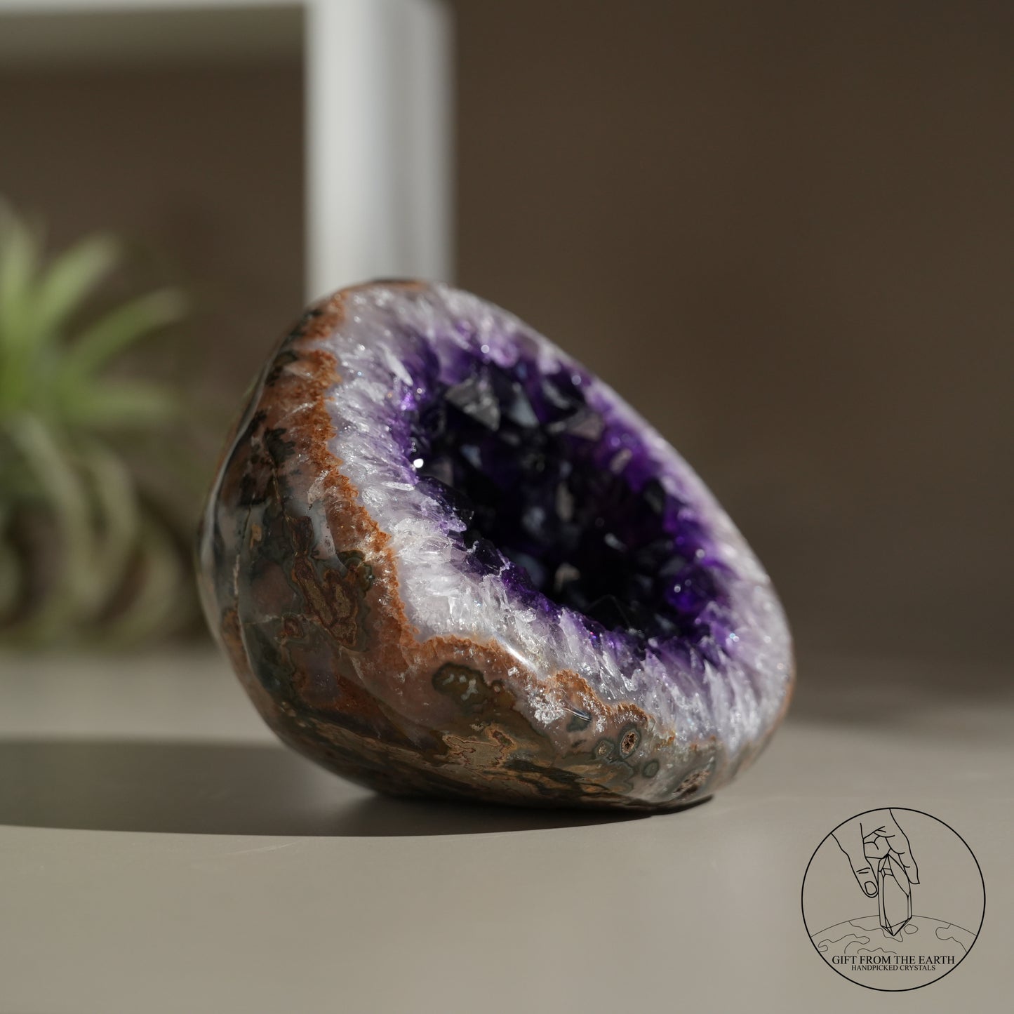 Amethyst geode