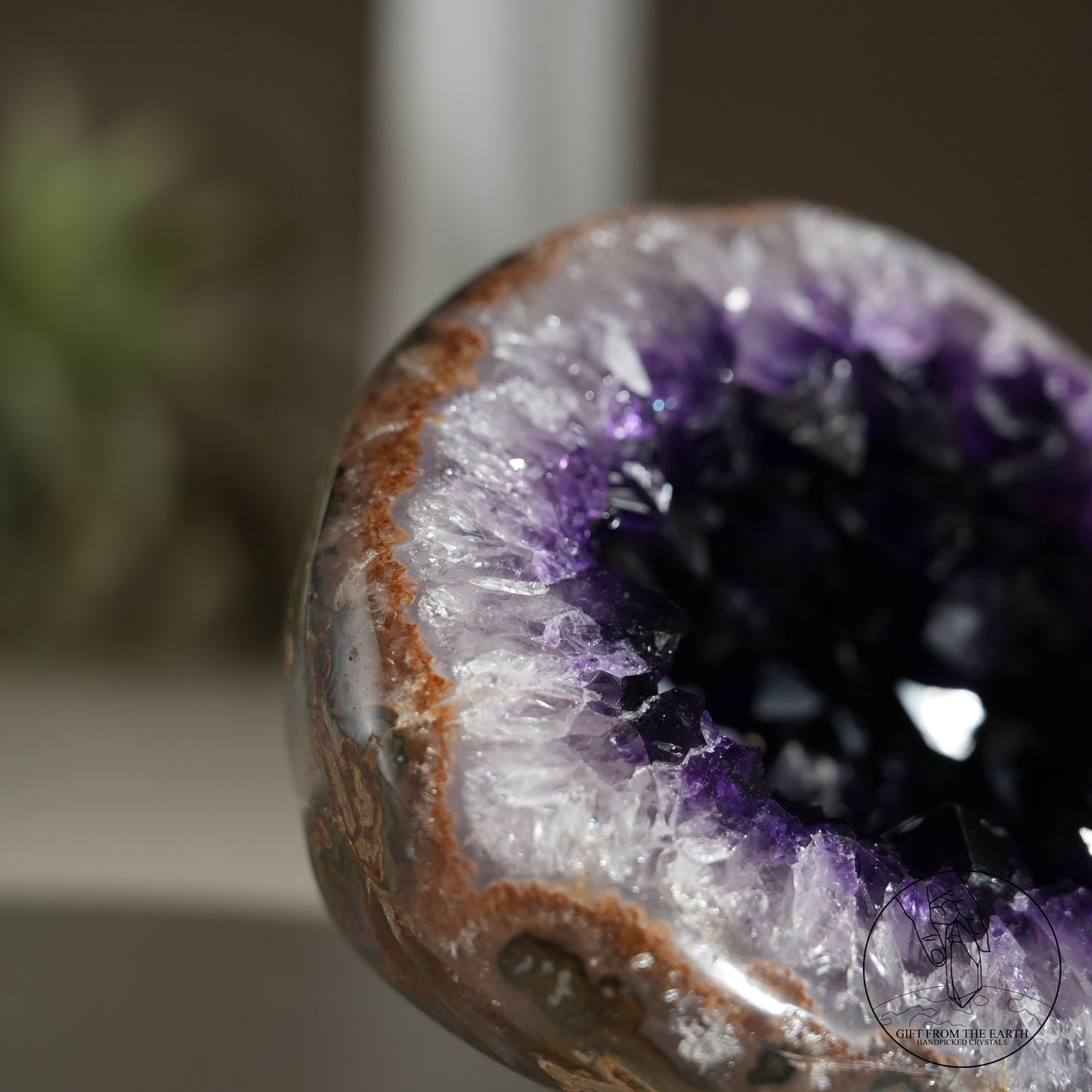 Amethyst geode