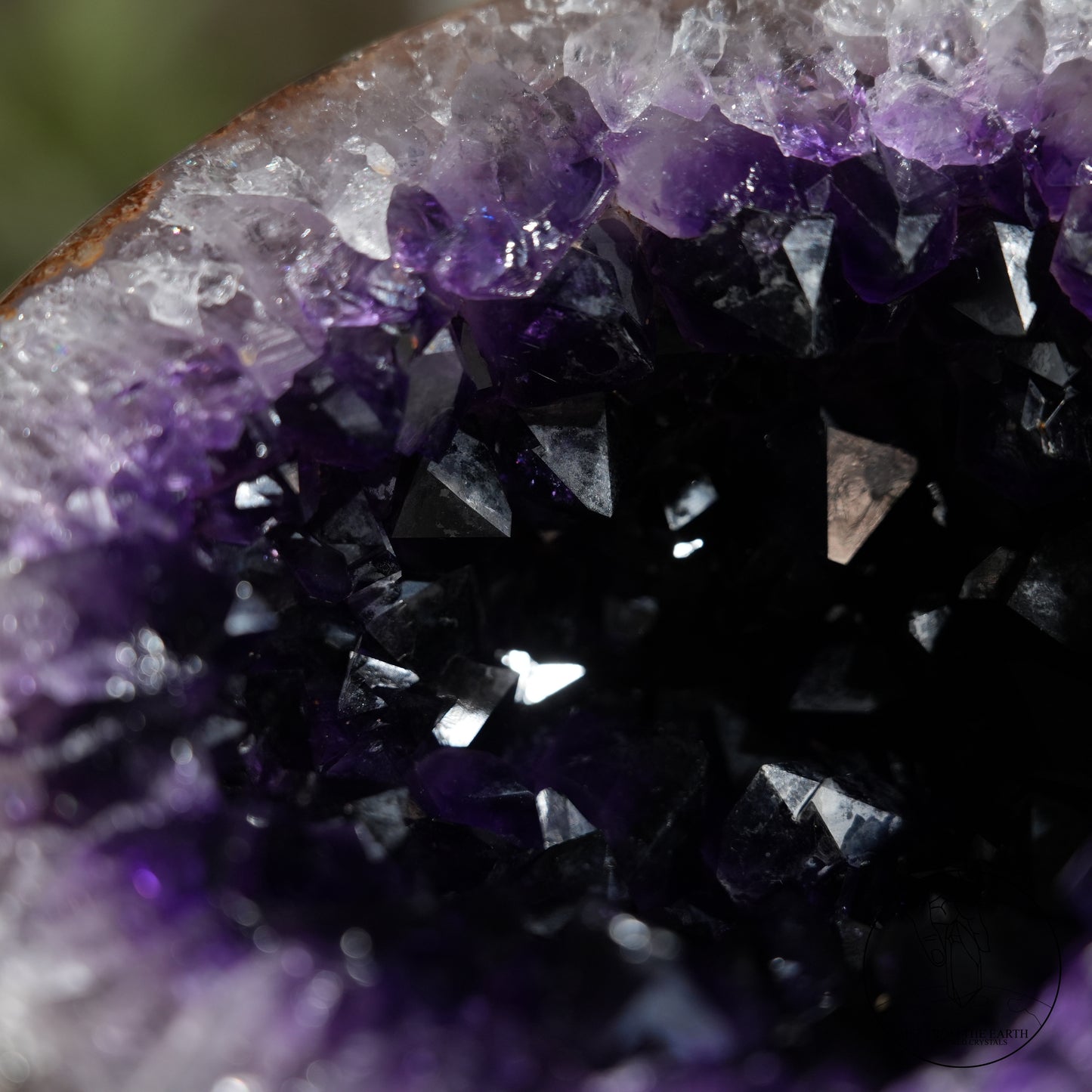 Amethyst geode