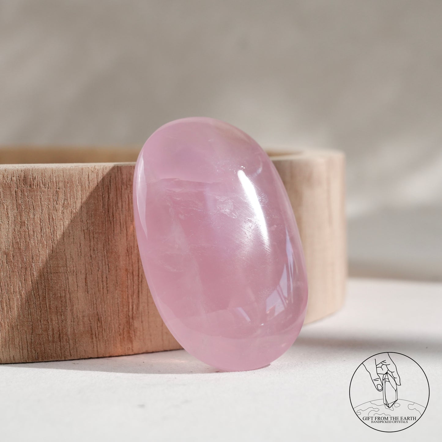 莫桑比克星光粉晶把件