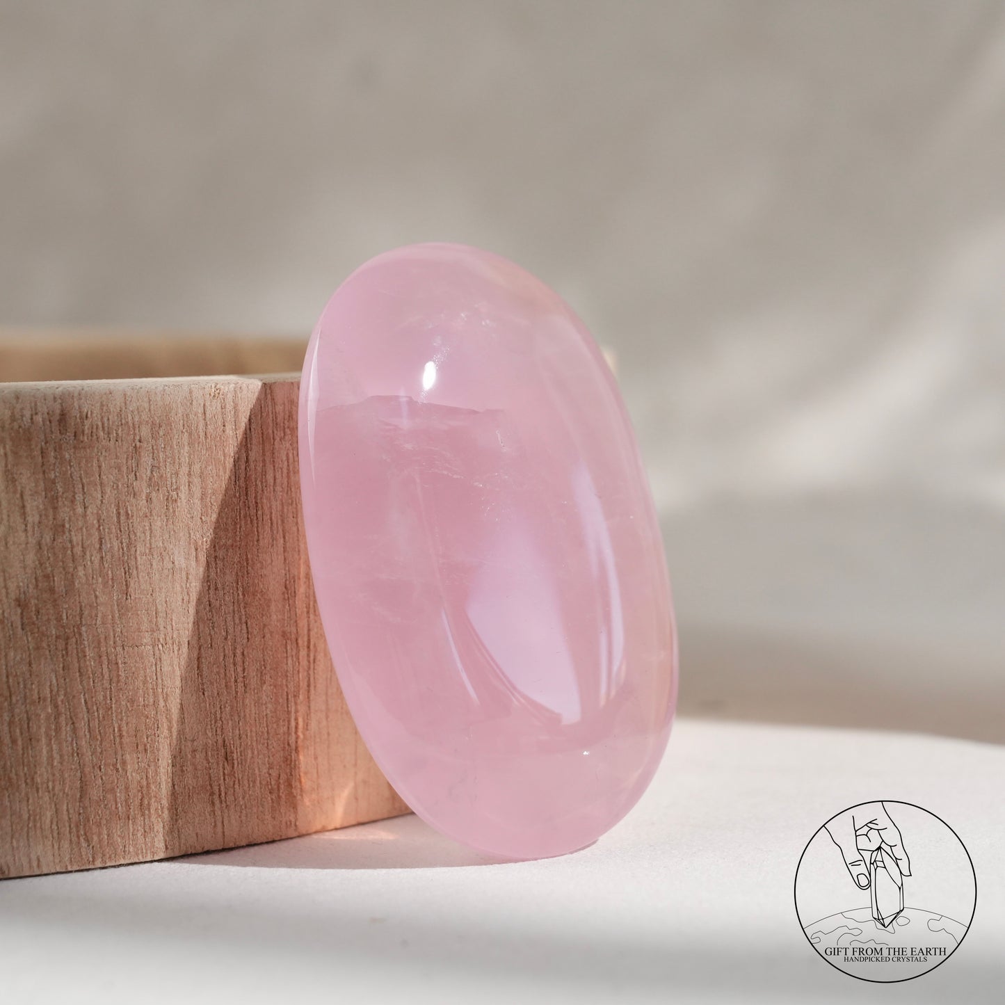 莫桑比克星光粉晶把件