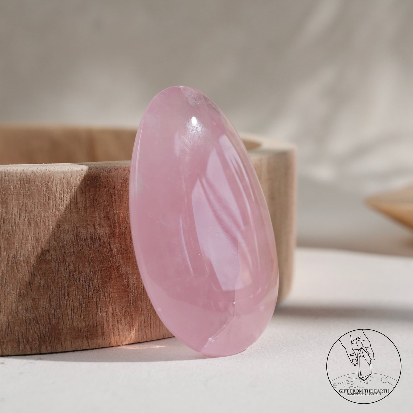 莫桑比克星光粉晶把件